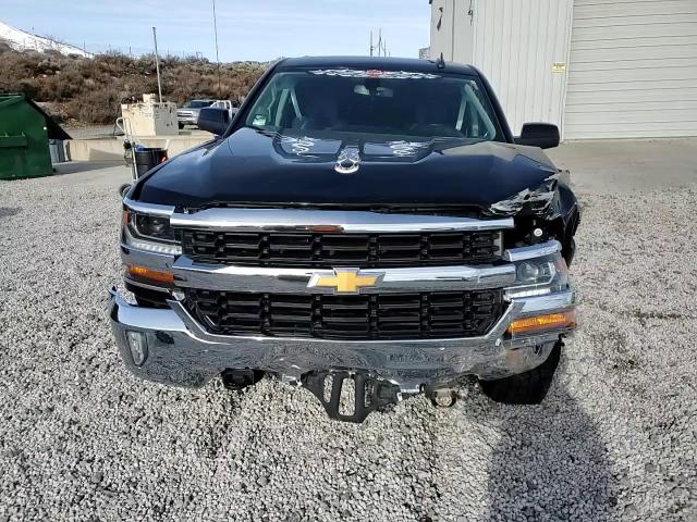2018 Chevrolet Silverado - Image 12