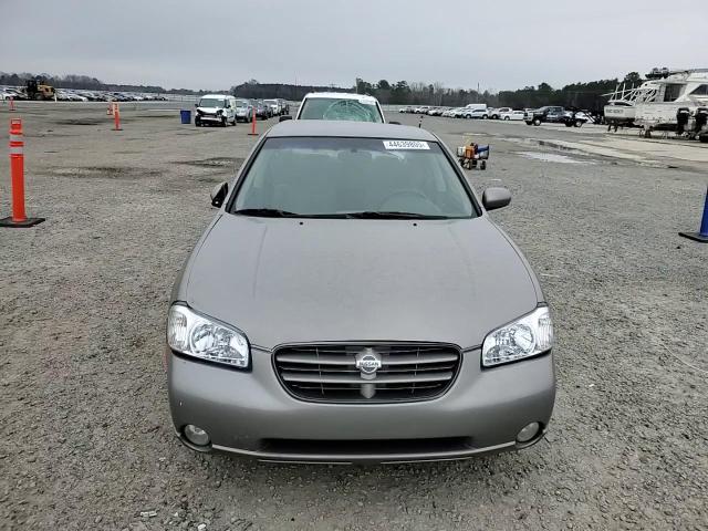 2001 Nissan Maxima - Image 10