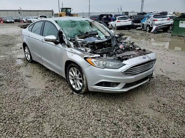 2017 Ford Fusion - Image 11