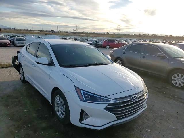 2020 Hyundai Elantra - Image 11