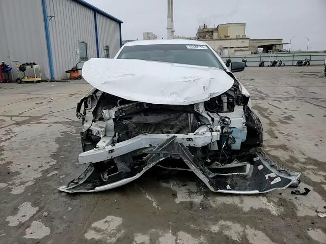 2018 Chevrolet Impala - Image 11