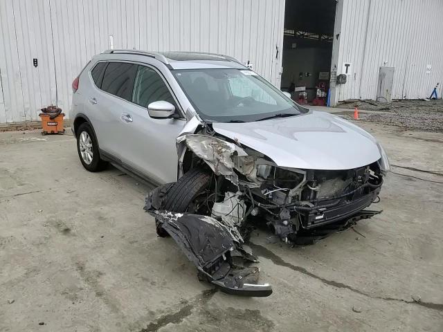 2017 Nissan Rogue - Image 12