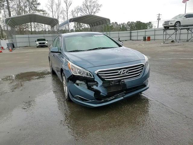 2016 Hyundai Sonata - Image 13