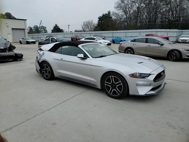 2019 Ford Mustang - Image 11