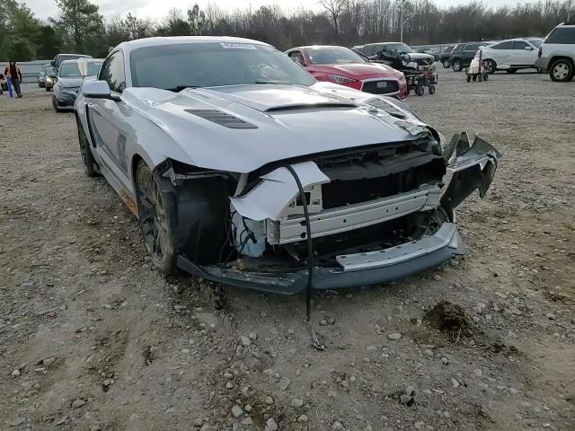 2017 Ford Mustang - Image 11