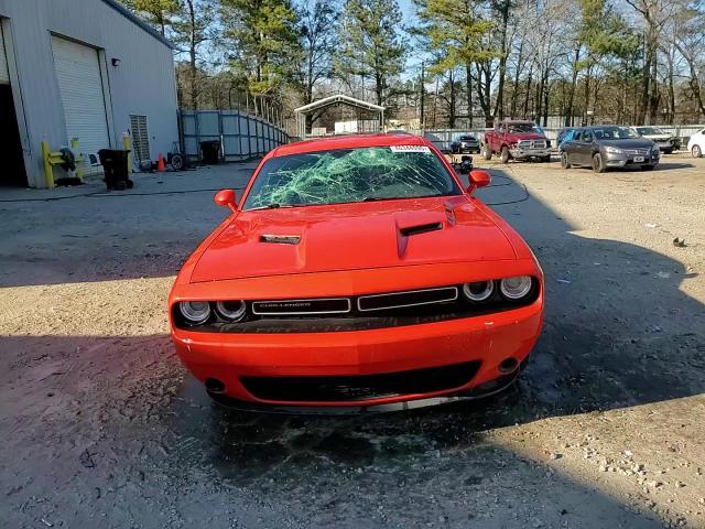2017 Dodge Challenger - Image 13