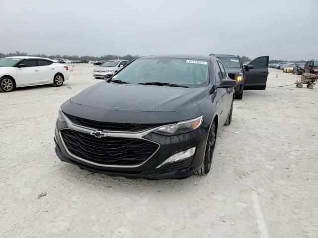 2020 Chevrolet Malibu - Image 11