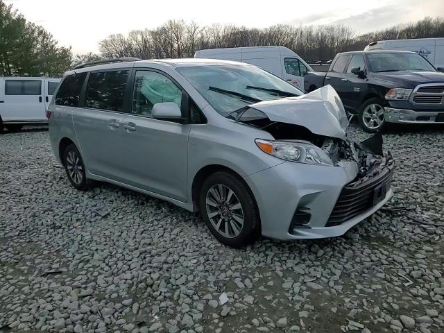 2020 Toyota Sienna - Image 11