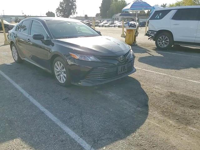 2019 Toyota Camry - Image 11