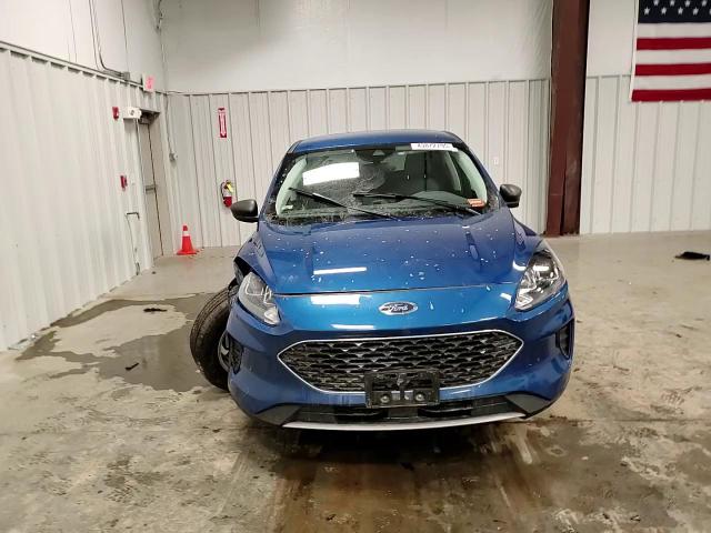 2022 Ford Escape - Image 12