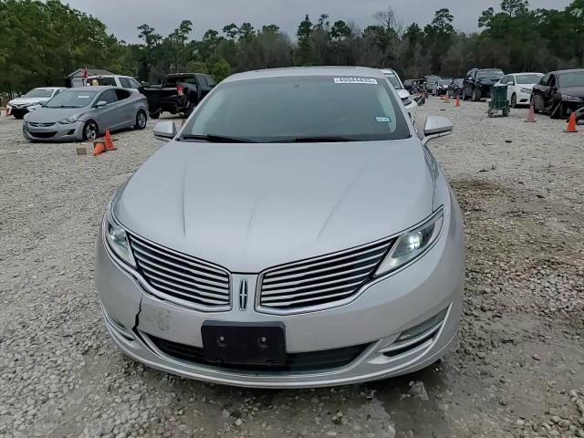 2016 Lincoln MKZ - Image 13