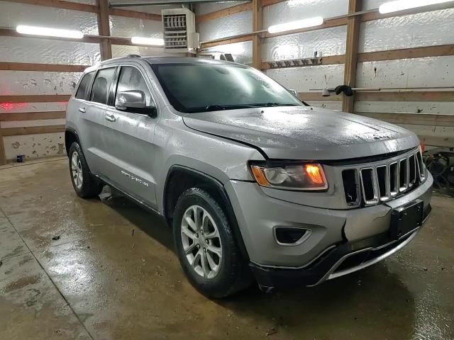 2015 Jeep Grand Cherokee - Image 14