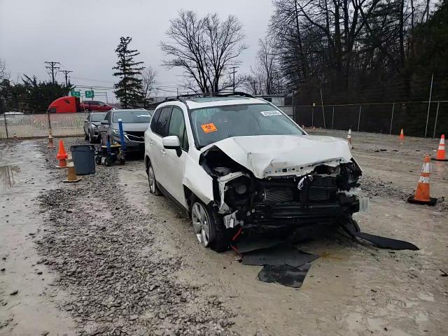 2015 Subaru Forester - Image 12