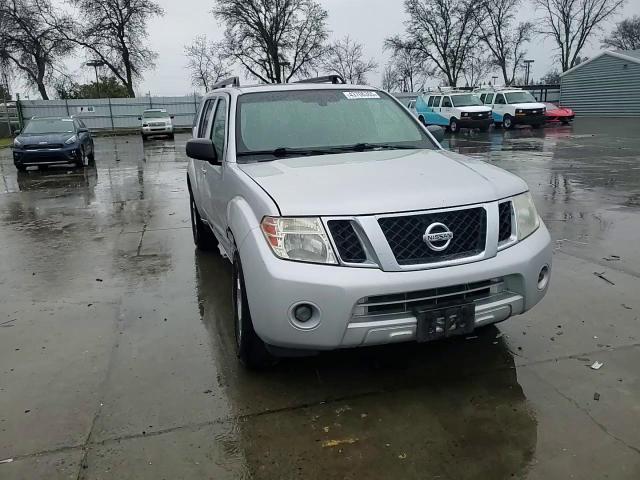 2012 Nissan Pathfinder - Image 11