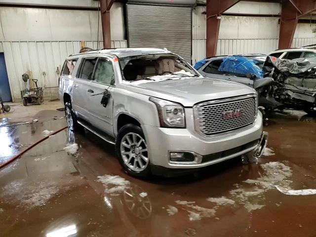 2016 GMC Yukon - Image 14