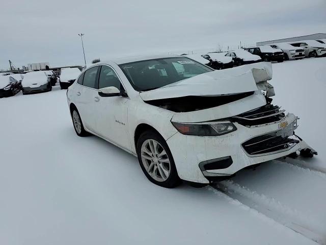 2018 Chevrolet Malibu - Image 11