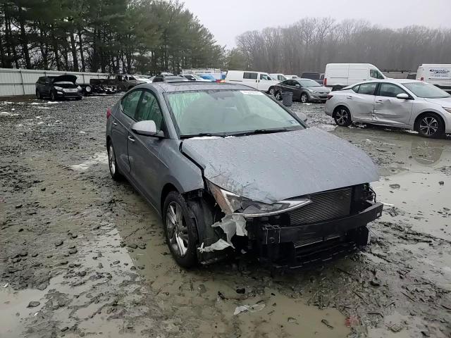 2019 Hyundai Elantra - Image 11