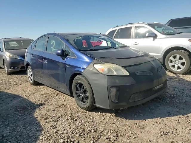 2014 Toyota Prius - Image 11