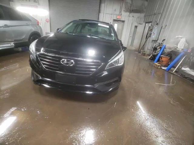 2016 Hyundai Sonata - Image 13