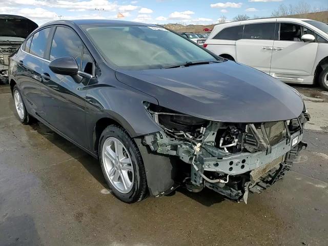 2017 Chevrolet Cruze - Image 14