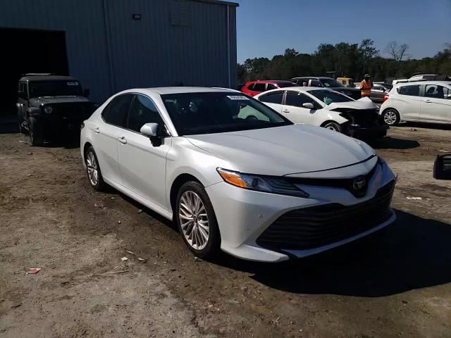 2018 Toyota Camry - Image 13