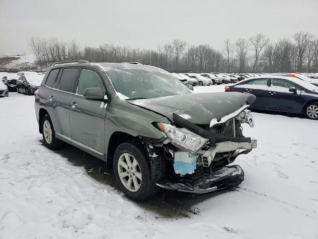 2012 Toyota Highlander - Image 12
