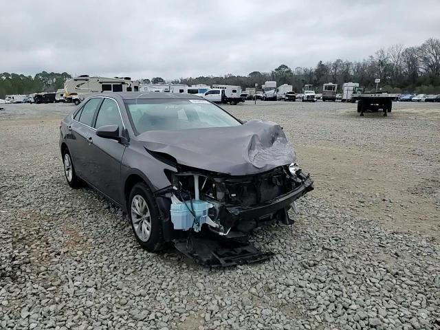 2015 Toyota Camry - Image 11