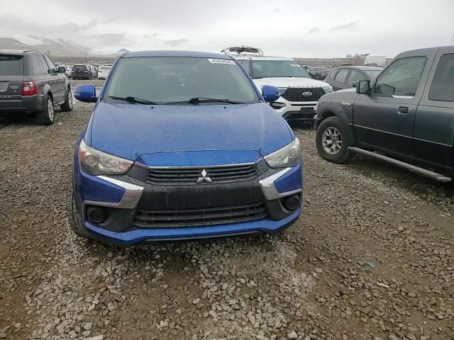 2017 Mitsubishi Outlander - Image 10