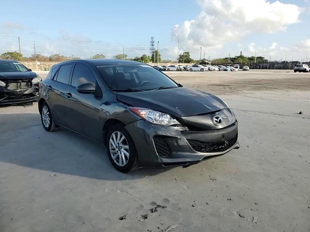2013 Mazda 3 - Image 11