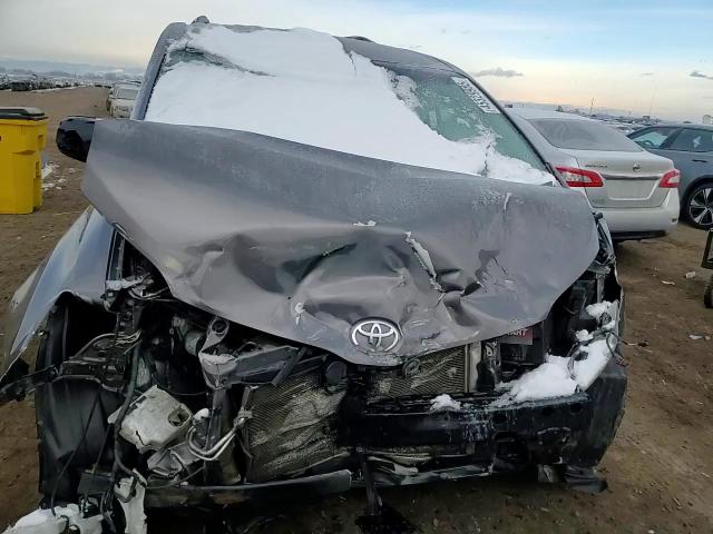 2015 Toyota Sienna - Image 12