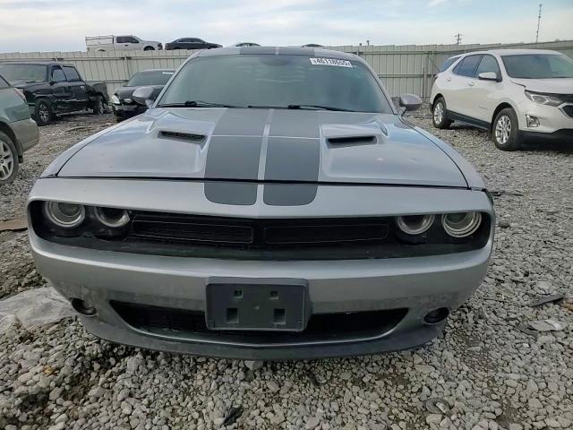 2017 Dodge Challenger - Image 10