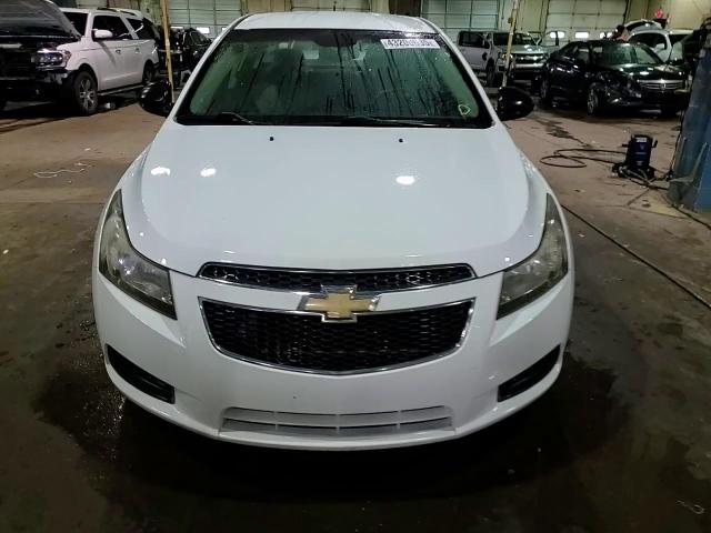 2012 Chevrolet Cruze - Image 13