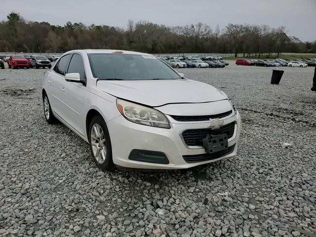 2016 Chevrolet Malibu - Image 13