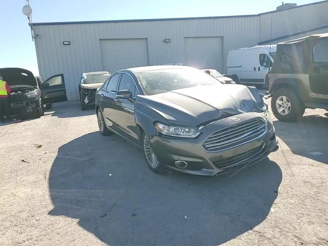 2016 Ford Fusion - Image 10