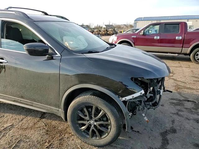 2017 Nissan Rogue - Image 11