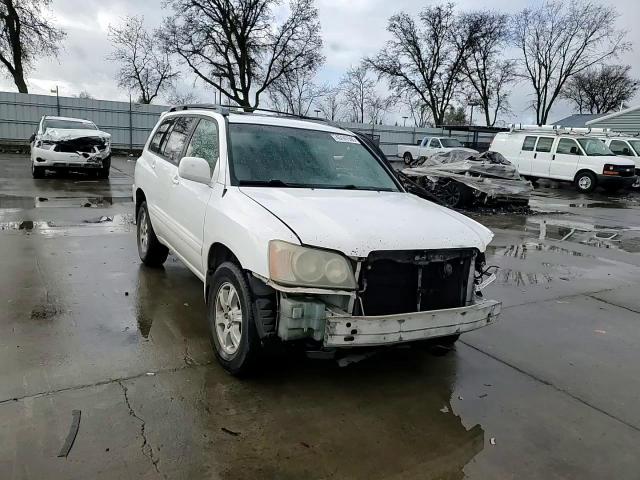 2001 Toyota Highlander - Image 12