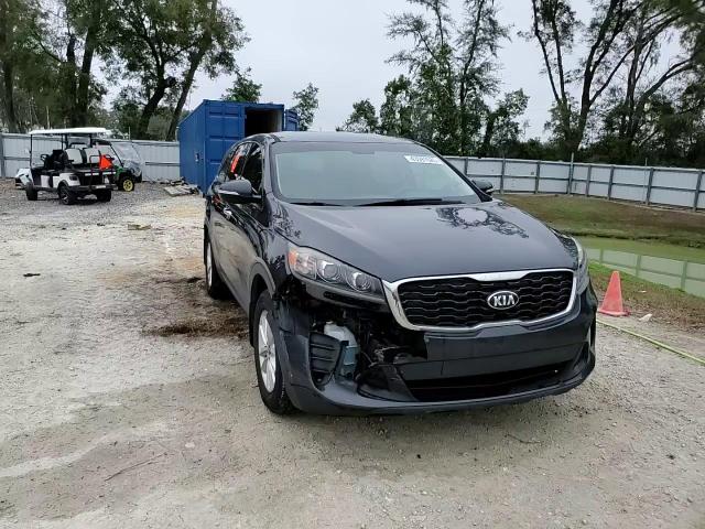 2019 Kia Sorento - Image 14