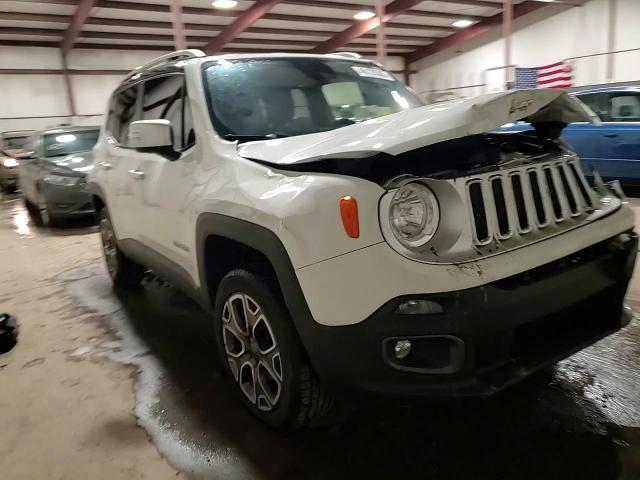 2015 Jeep Renegade - Image 14