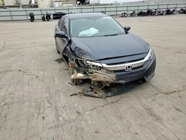 2017 Honda Civic - Image 10