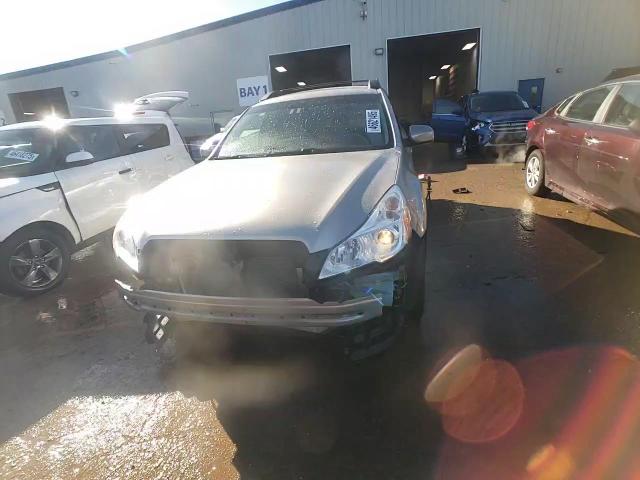 2014 Subaru Outback - Image 14