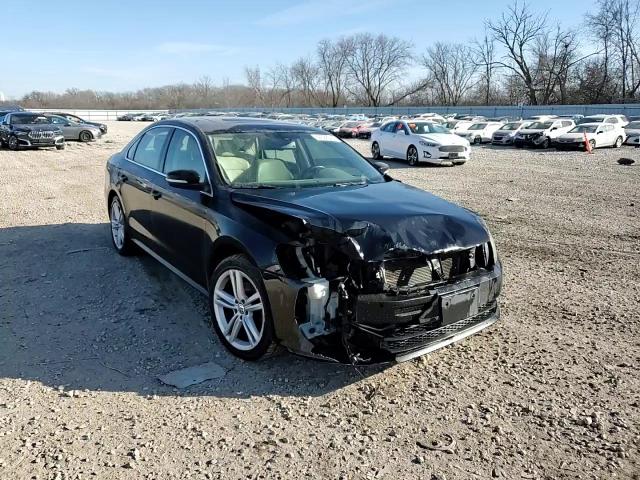 2014 Volkswagen Passat - Image 13