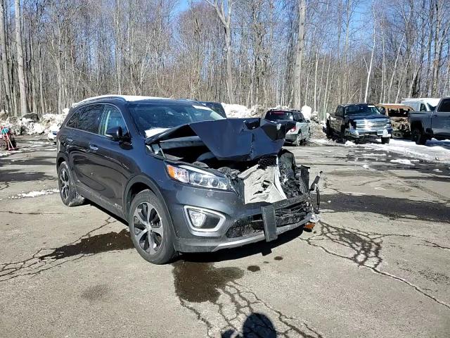 2018 Kia Sorento - Image 11