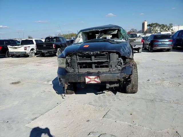 2015 RAM 1500 - Image 13