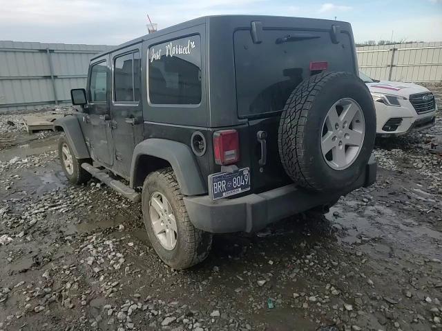 2016 Jeep Wrangler - Image 10
