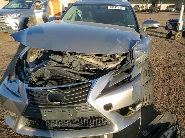 2015 Lexus IS - Image 10