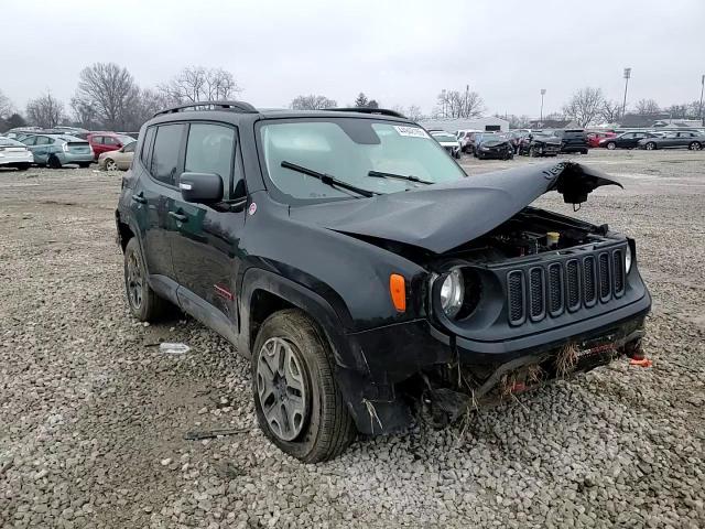2016 Jeep Renegade - Image 11