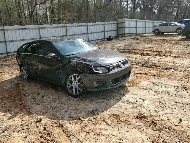 2014 Volkswagen Jetta - Image 10