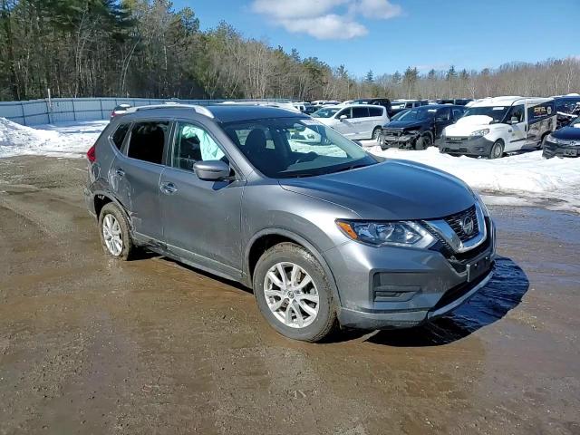 2018 Nissan Rogue - Image 11