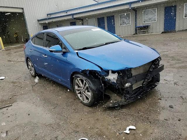 2017 Hyundai Elantra - Image 11