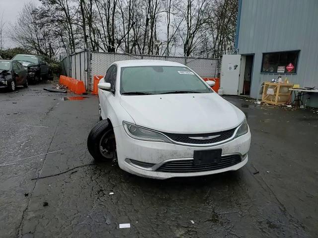 2015 Chrysler 200 - Image 10
